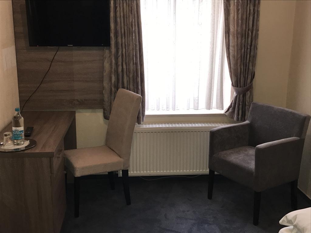 באד זאלצפלן Hotel Junkerhaus חדר תמונה