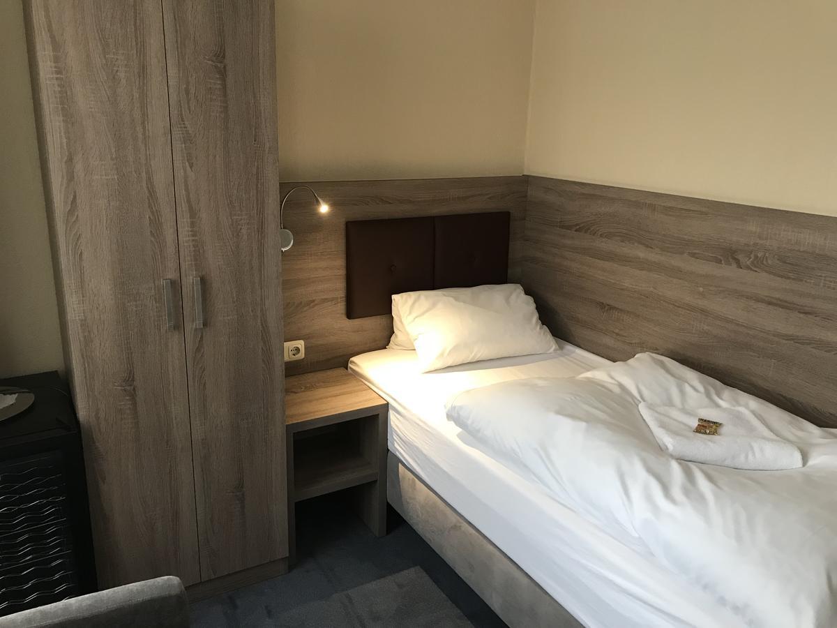 באד זאלצפלן Hotel Junkerhaus מראה חיצוני תמונה